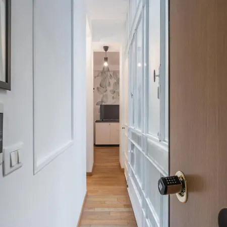 Apartment The Best Rent - Cozy Two-bedroom In Via Dei Condotti *
